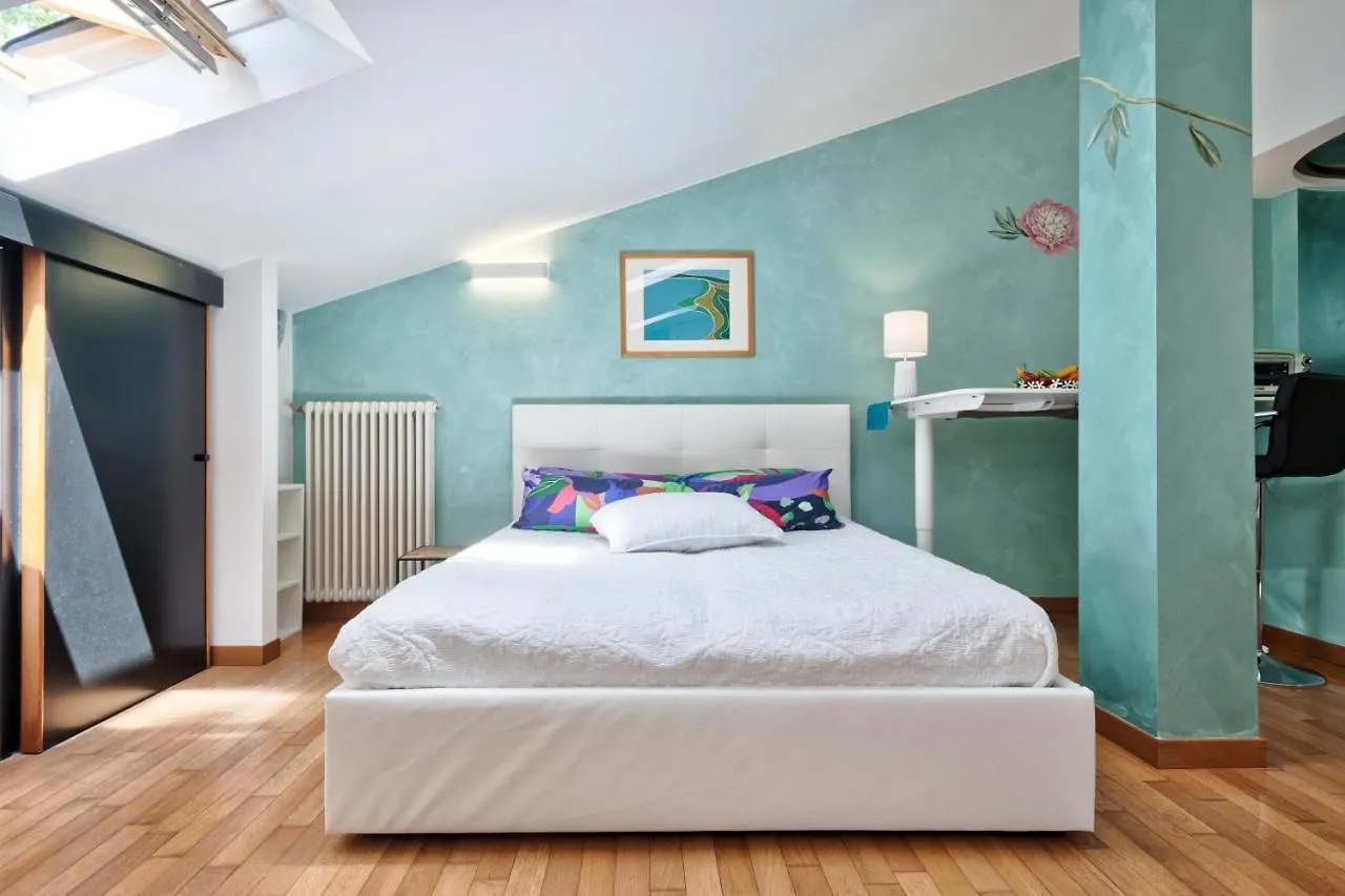 Old Town Nest Digital Nomad Friendly Lake 120M Apartment Desenzano del Garda 0*,